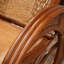 Chaise berçante confortable en rotin
