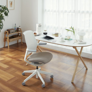 Petite chaise de bureau ergonomique SIDIZ T25