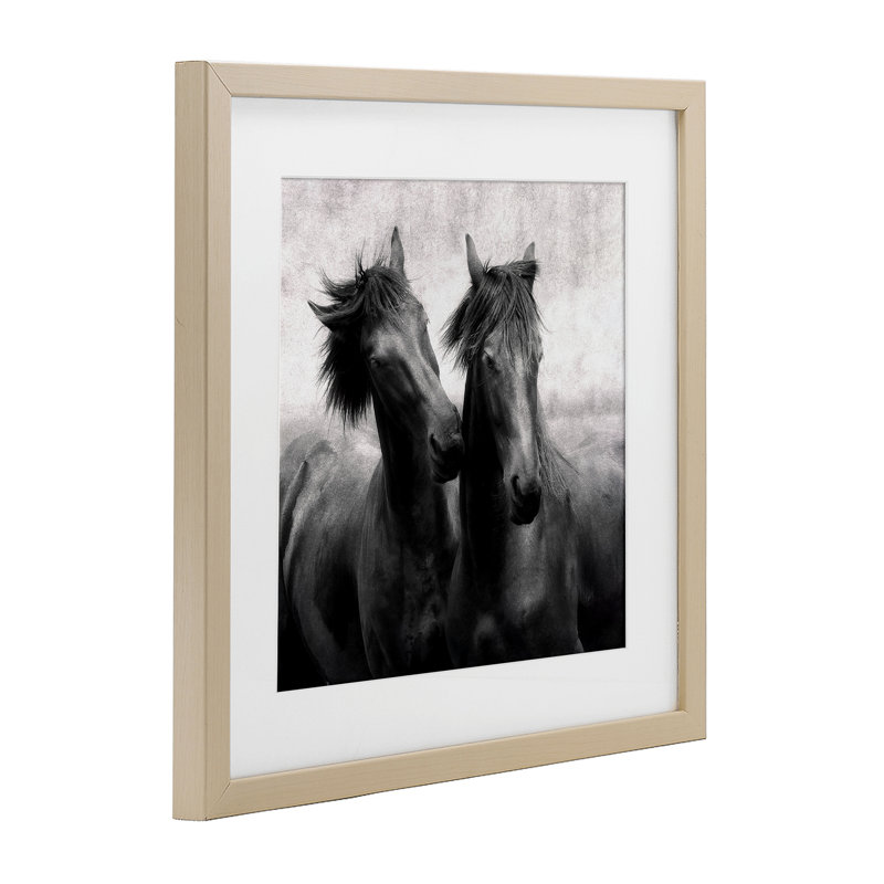 Paire de chevaux à poil court, reproduction encadrée sous verre, design par Lars Van de Goor, H 16 po x l 16 po