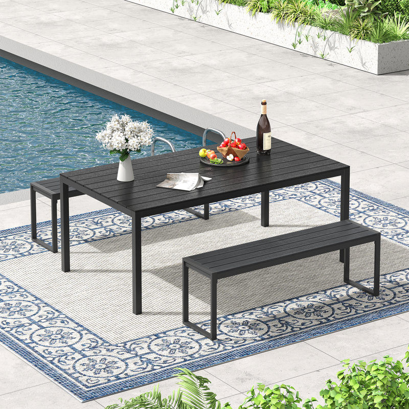 Ensemble de salle à manger de patio rectangulaire 3 pièces avec bancs en faux bois, Noir