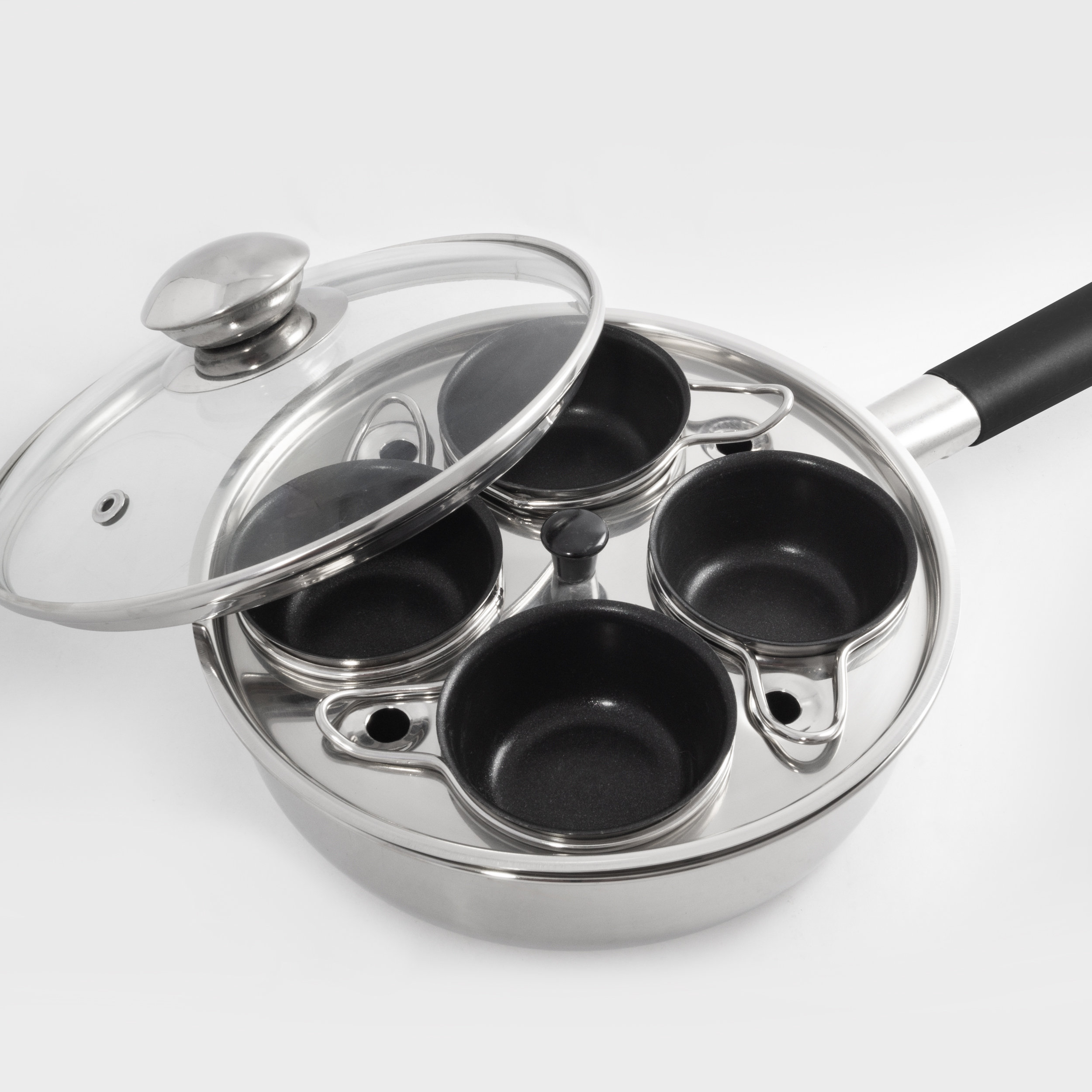 Classic Non-Stick 4 Cup Egg Poacher with Lid in Black
