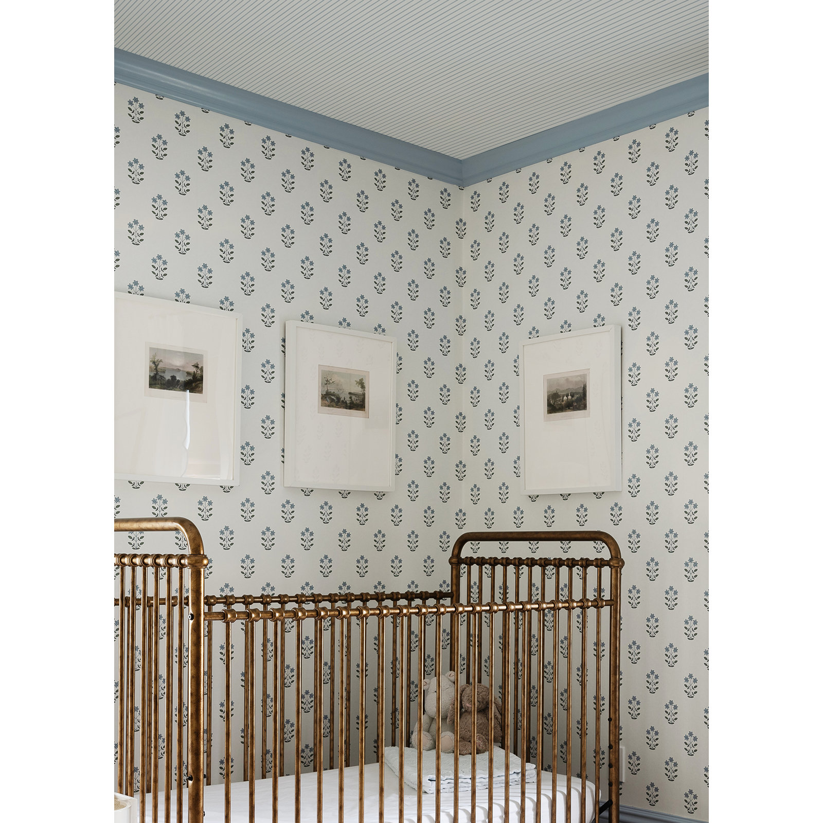 Oliver Striped Wallpaper, Light Blue