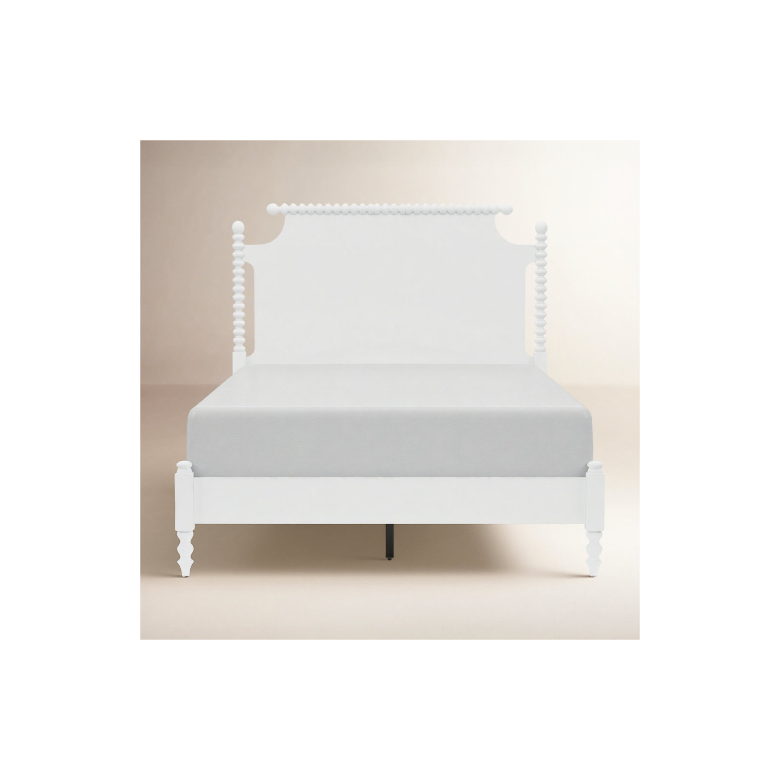 Nadette Spindle Bed, Queen, White