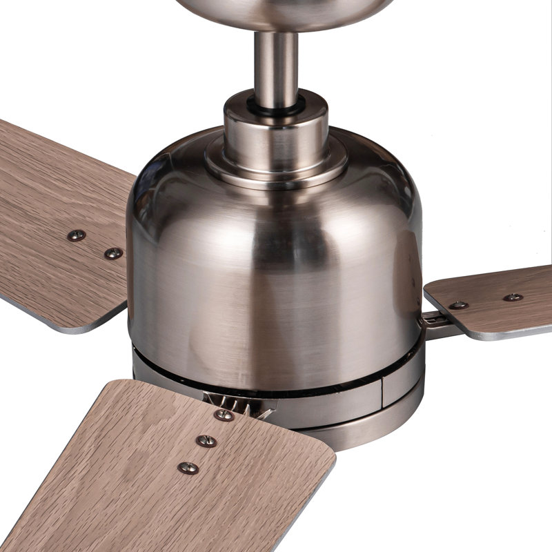 Ventilateur de plafond 48 po avec lumière Lowe, Nickel brossé, Nickel brossé