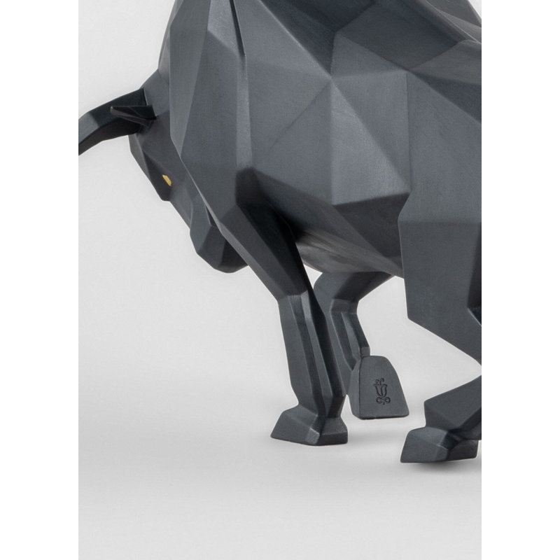 Bull, Black