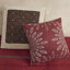 Édredon rouge très grand 7 pièces - Faux suède de style transitionnel, rembourrage doux et confortable, coussins décoratifs, 2 taies décoratives et jupe de lit en microsuède assorti-118742638-118742639