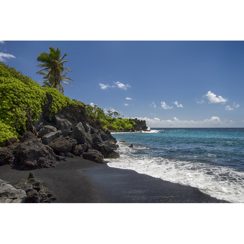 Waianapanapa State Park by 7Michael - Wrapped Canvas Print, 30cm H x 46cm W