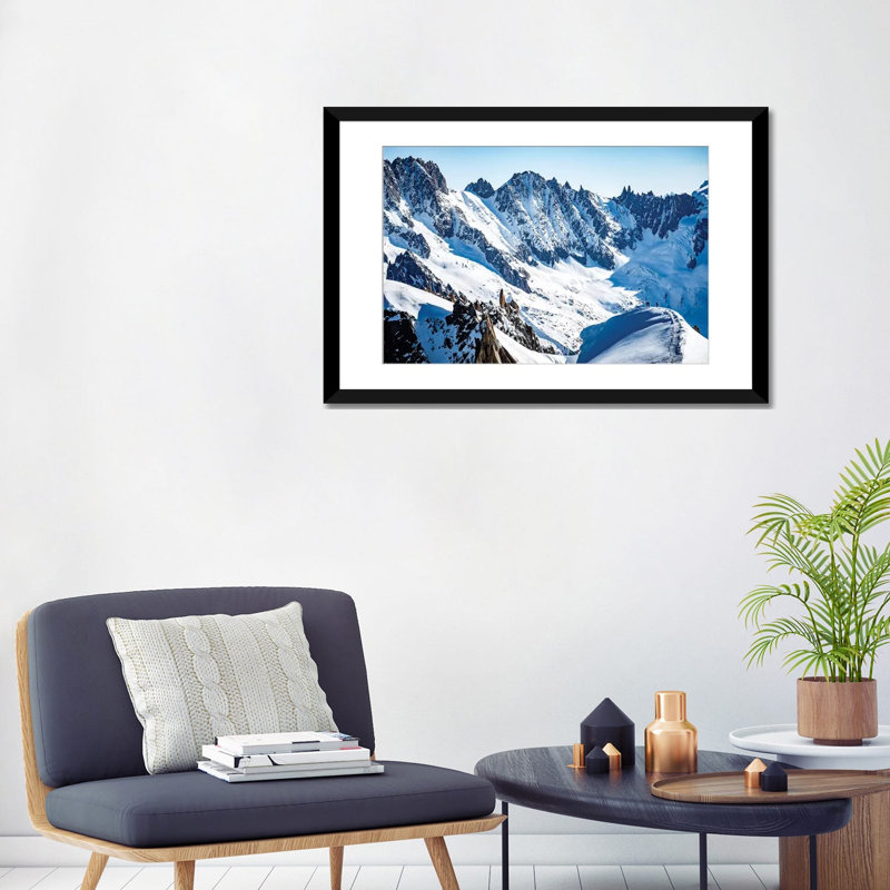 « mountain parapatining i », reproduction de photo sur toile, H 24 po x l 32 po x P 1 po, Papier d'art encadré noir