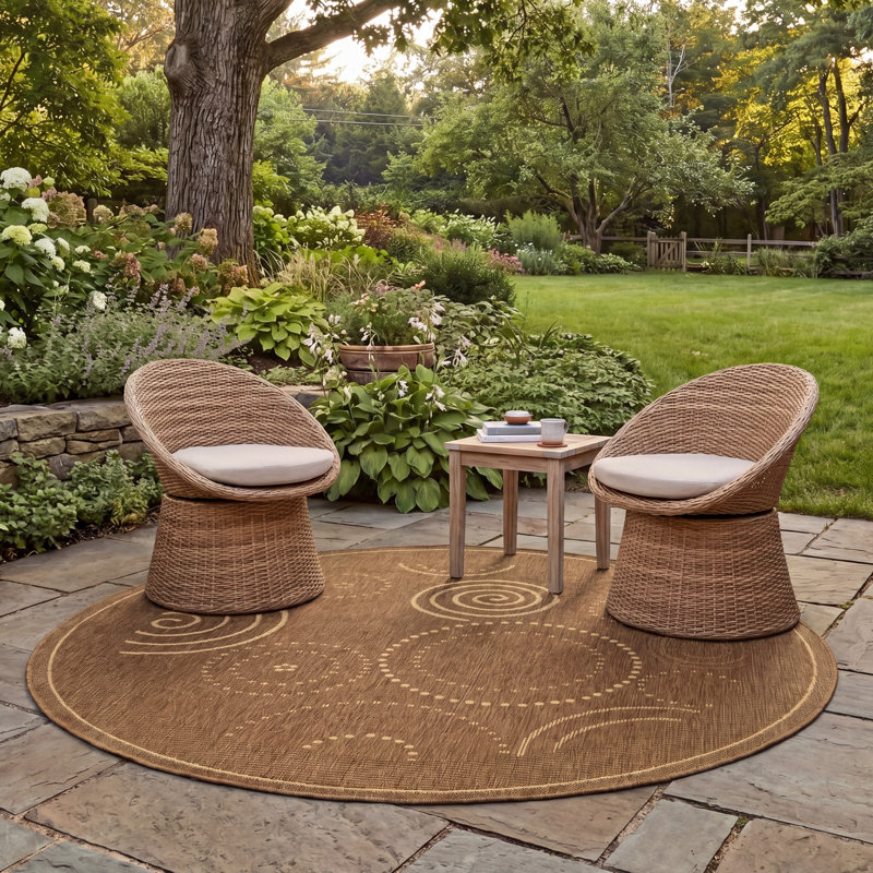 Herefordshire Performance Geometric Indoor/Outdoor Area Rug, Round 5'3"