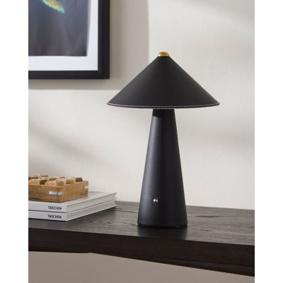 Buntin Table Lamp