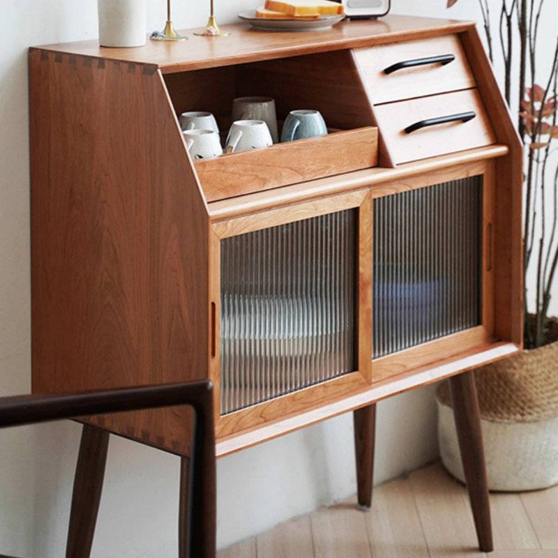 Buffet simple de style japonais