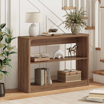 Console de 43 po en bois à bord arrondi, table de canapé à 3 niveaux avec tablettes de rangement ouvertes, table d'entrée moderne pour le salon, le couloir, le vestibule