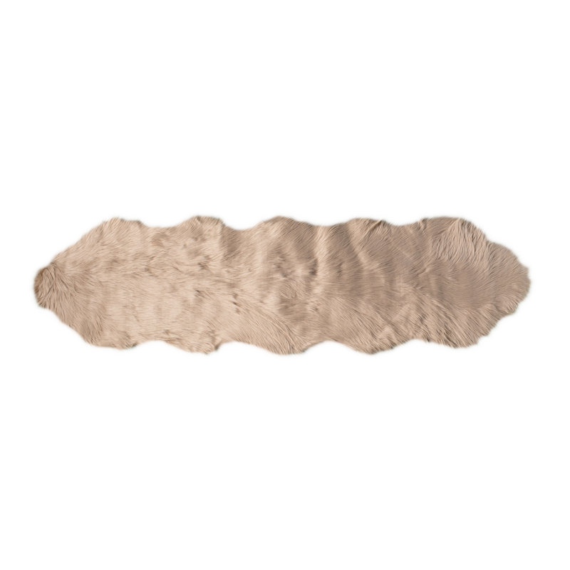 Tapis imitation peau de mouton taupe