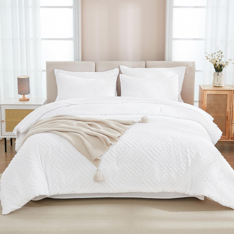 Andency White Super King Size Comforter Set with Sheets - 7 Pieces Bed in a Bag Boho Tufted Bedding Sets Fluffy Lightweight Super King Bed Set with Comforter, Sheets, Pillowcases & Shams