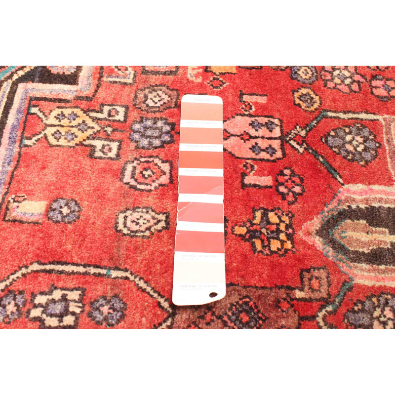 Tapis rouge Kayseri 4 pi 4 po x 6 pi 5 po