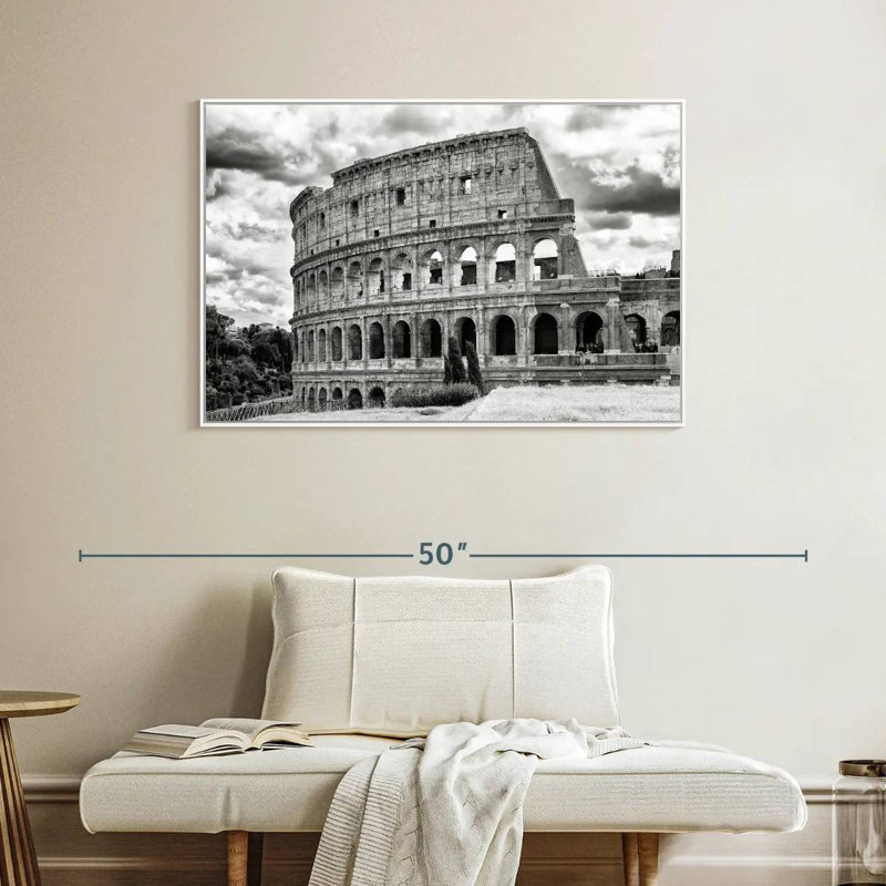 Colisée en noir et blanc, Cadre flottant blanc, 40 po x 27 po