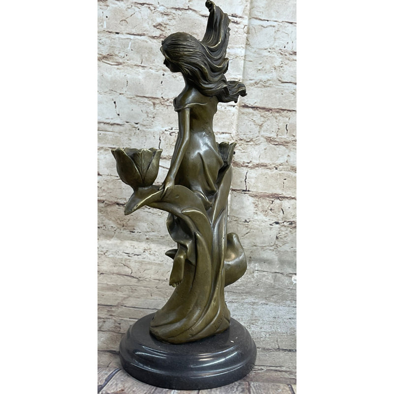 Figurines et sculptures Ayiden