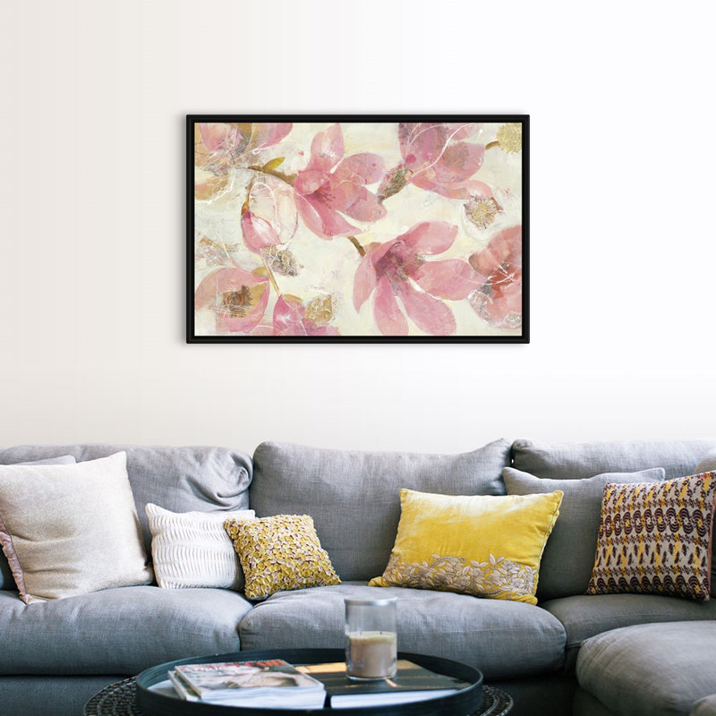 Magnolias en fleurs sur toile blanche, Cadre noir, H 48 po x l 32 po x P 1,25 po