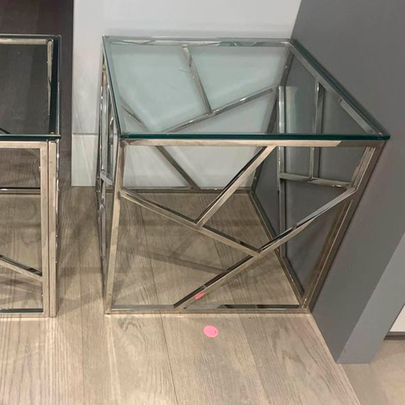 Table d'appoint Mehpare, Argent