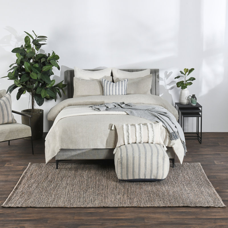 Soumak Area Rug, Rectangle 8' x 10'