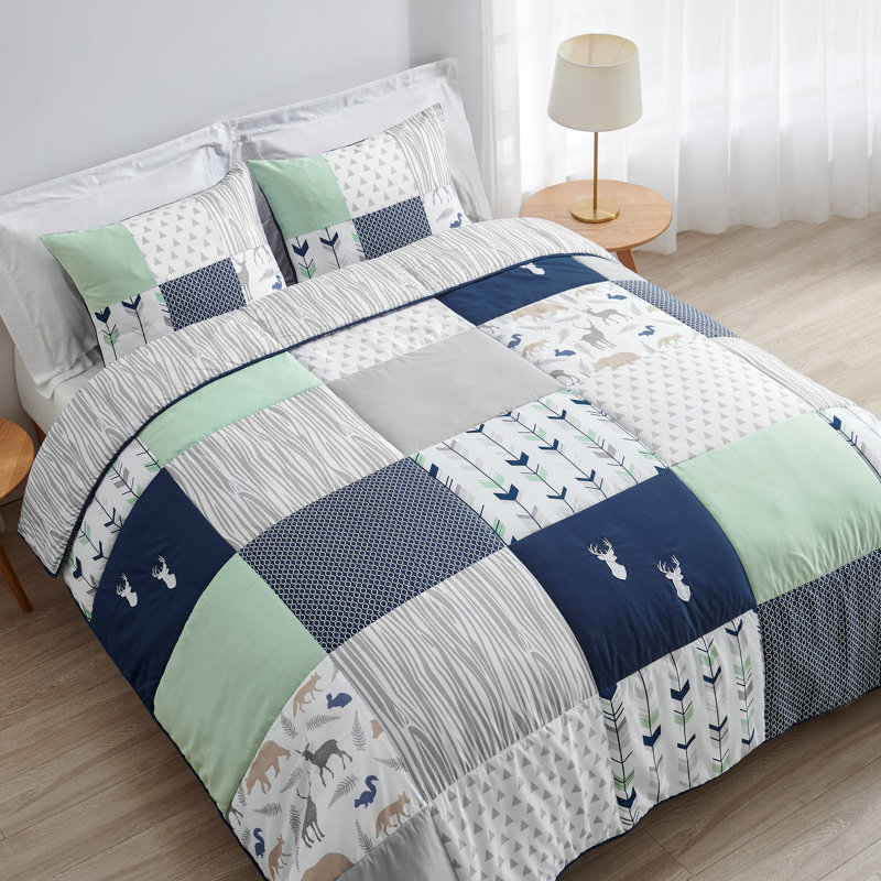 Woodsy Microfiber Comforter Set, Twin Comforter + 2 Standard Shams, Navy Blue