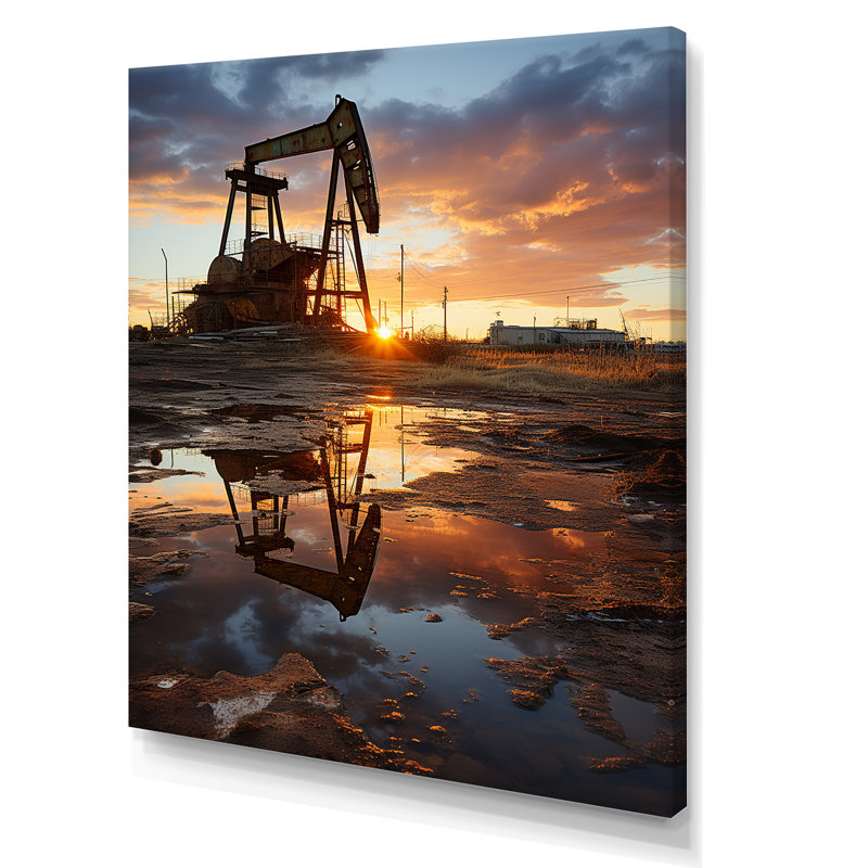 «Sunset on Drilling Rig Horizon I», reproduction sur toile, Toile tendue, H 40 po x l 30 po