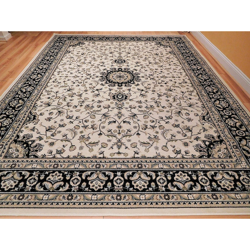 Montanez Wool Oriental Indoor Rug, Rectangle 5' W x 8' L