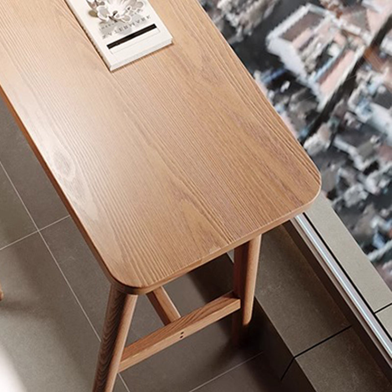 Une table haut de gamme en bois massif pour un usage domestique, H 39,3 po x L 55,1 po x l 17,7 po