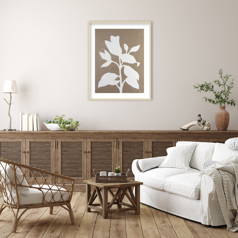 «Frosted Linen Floral II» par Vanna Lam, impression sur bois encadrée, H 41 po x l 33 po