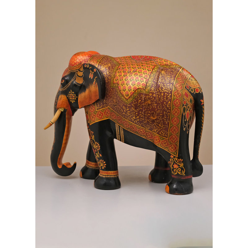 Grande pièce maîtresse d'éléphant