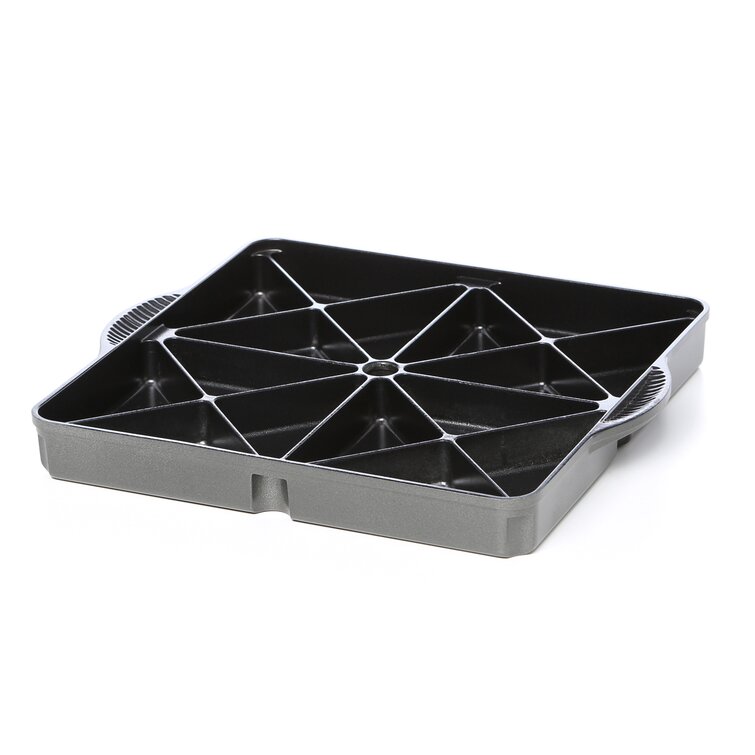 https://assets.wfcdn.com/im/36263903/resize-h755-w755%5Ecompr-r85/9482/9482803/Nordic+Ware+9.5%22+Square+Non-Stick+Aluminized+Cakelet+Pan.jpg