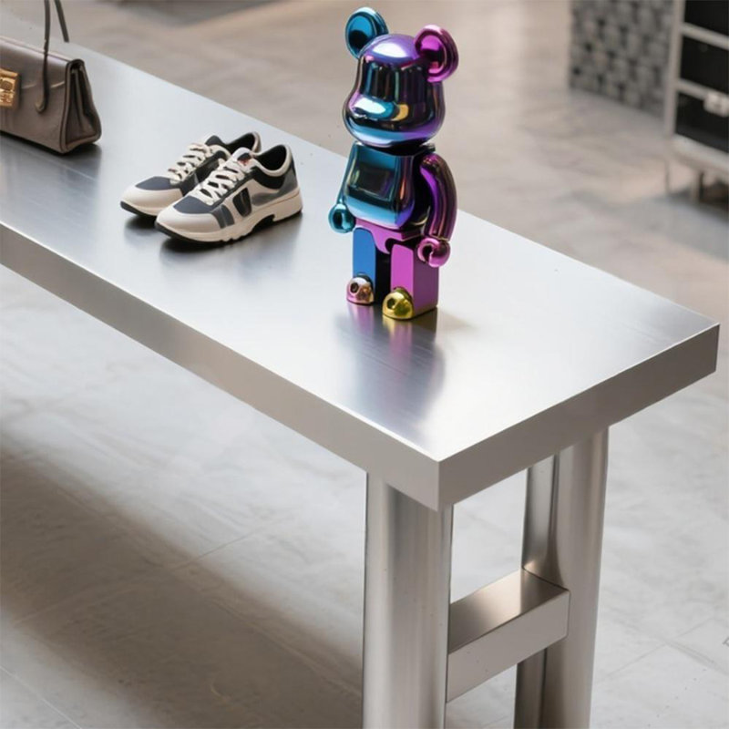 Table de présentation minimale en acier inoxydable, H 29,53 po x l 47,24 po x P 15,75 po
