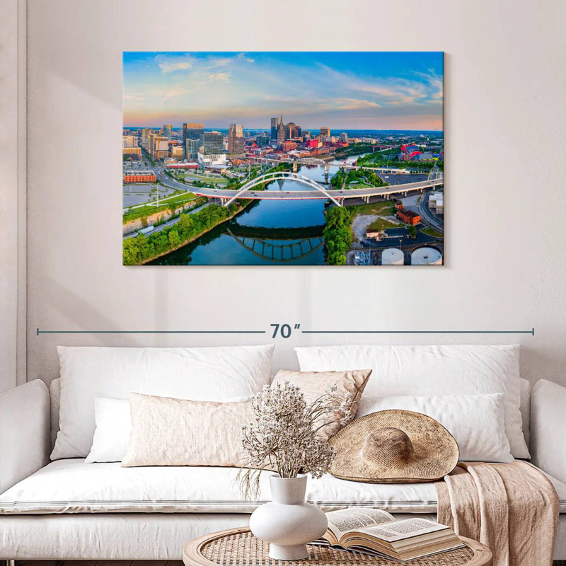 Nicci Nashville Skyline, 30" H x 45" W