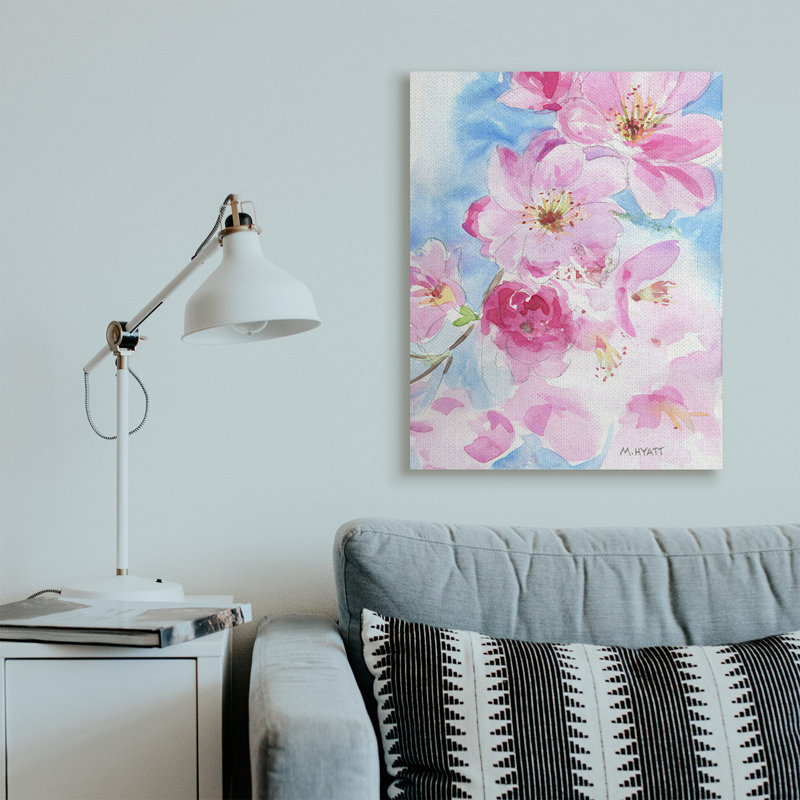 Fleurs de cerisier en fleurs roses sur fond bleu, Toile tendue, H 40 po x l 30 po
