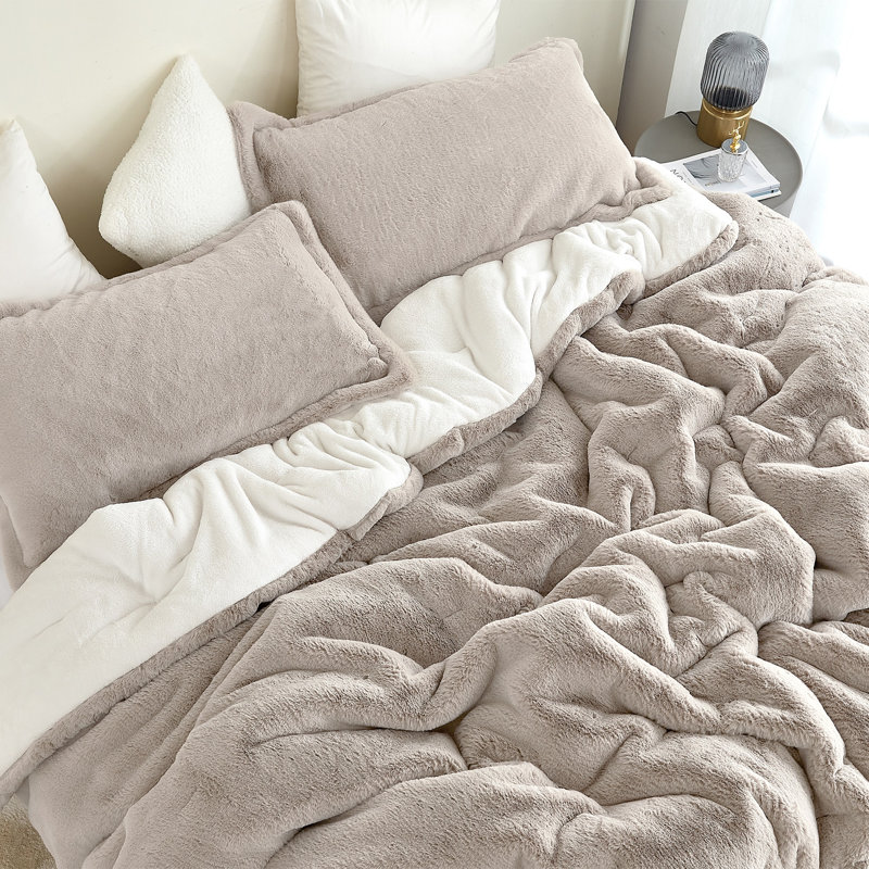 Chunky Bunny Posh & Luxe Polyester Baffle Box Stitch Comforter Set, Twin XL Comforter + 1 Shams