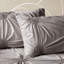 Lit de jour réversible gris foncé avec coussin décoratif Puckered Diamond