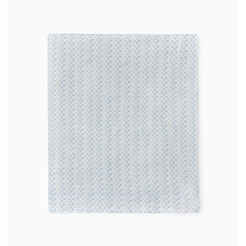 Abruzzo Geometric Tablecloth, 70" W x 108" L, Blue