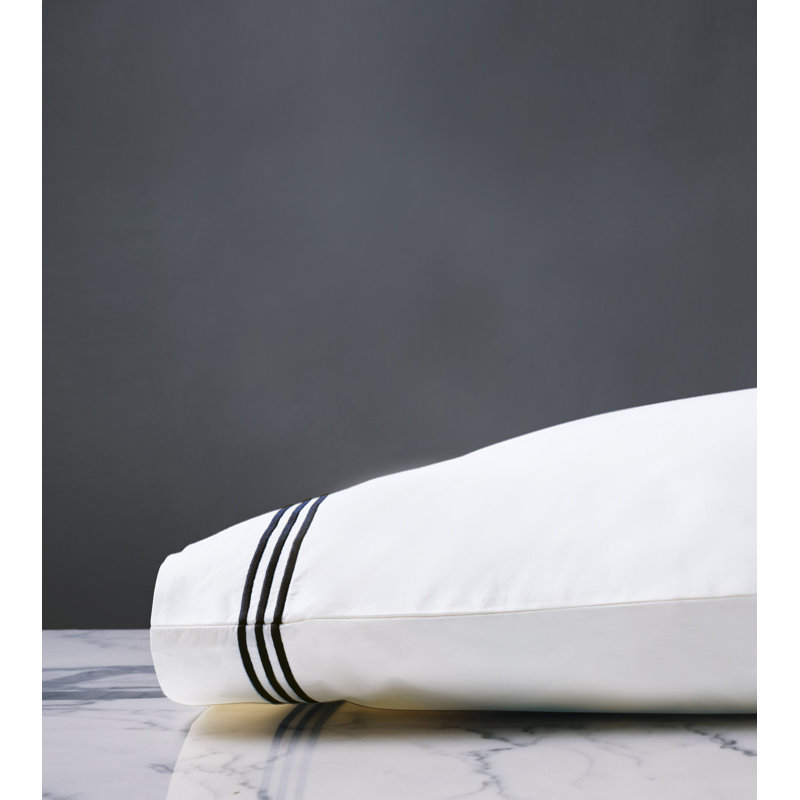 Tessa Pillowcase, White/Black, Queen Pillowcase