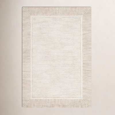 Hand-Tufted Indoor Geometric Rug
