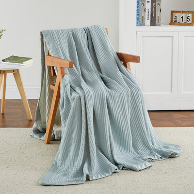 Couverture de lit surdimensionnée en coton respirant, 229 x 229 cm, bleu pâle, matelassée gaufrée, couche supérieure 100 % coton avec bordure lisse en fibre de bambou, housse douce et légère pour un confort optimal toute l'année