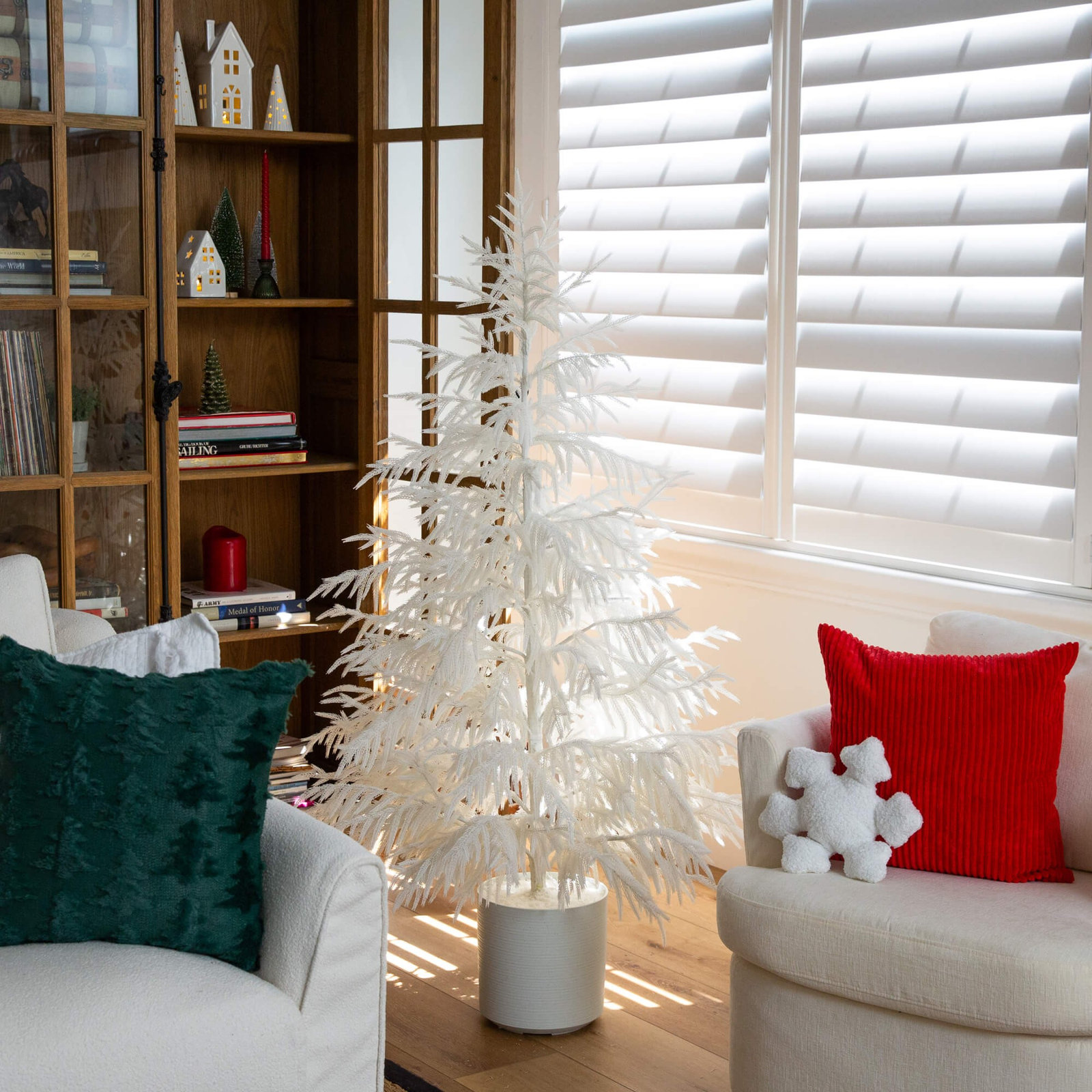 Pre-Lit Artificial Luxembourg Pine Christmas Tree With 340 Multicolored Traditional Bulb LED Lights, 5" H x 33" W x 10" D