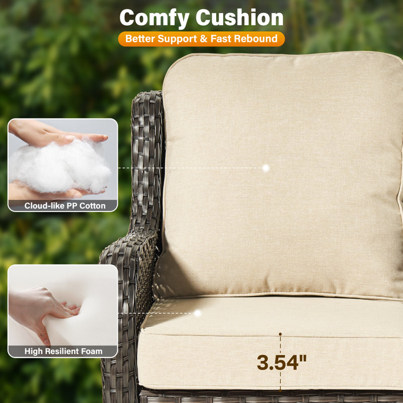 Ensemble de conversation en rotin avec coussins de sept articles, Beige, Brun
