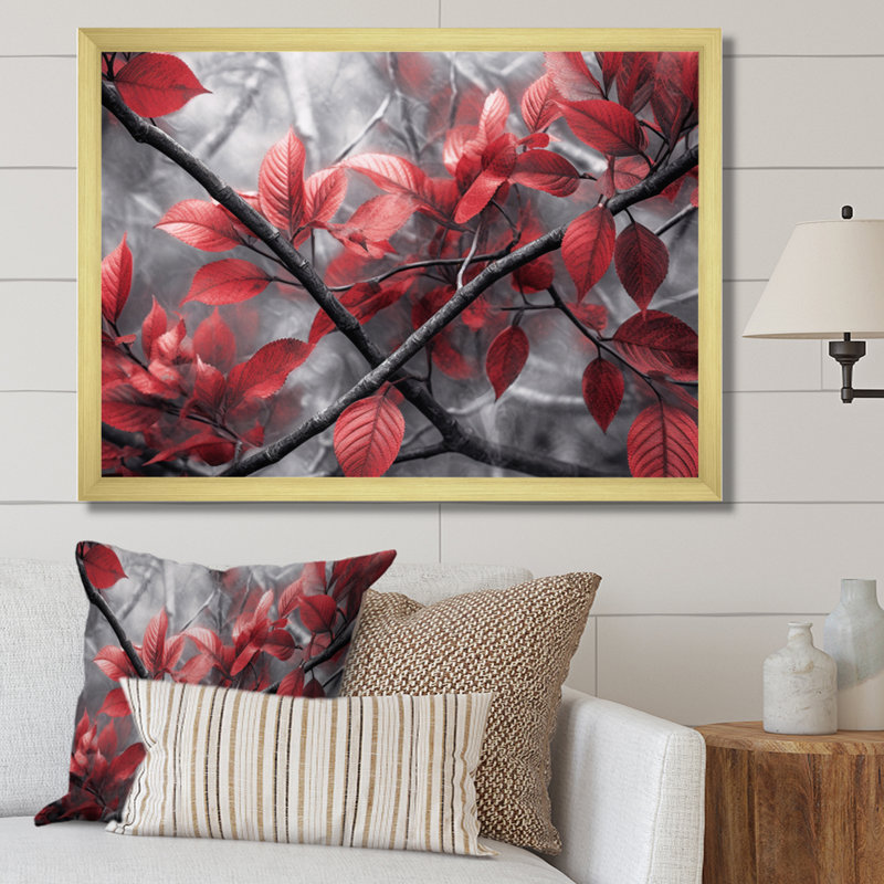 «Red Grey Leaves On Tree III», reproduction sur toile, H 16 po x l 32 po x P 1 po, Encadrement doré