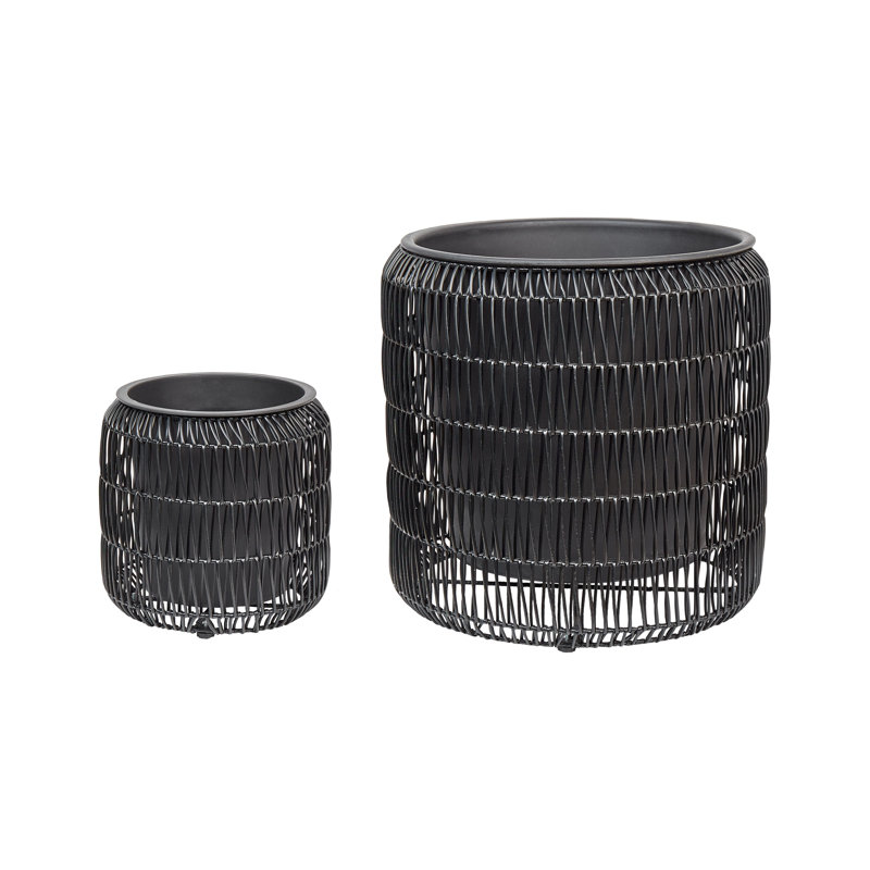 Amariana Handmade Pot Planter, Black