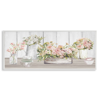 Bouquet de table de ferme nature morte fleurs luxuriantes roses