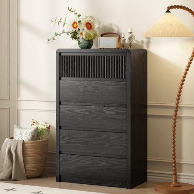 Modern 5 Fluted Drawers Dresser For Bedroom, 48.4" Tall Dressers & Chests Of Drawers W/curved Design