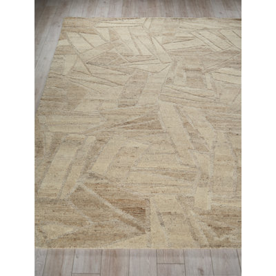 Boma hand-knotted Wool Beige Area Rug