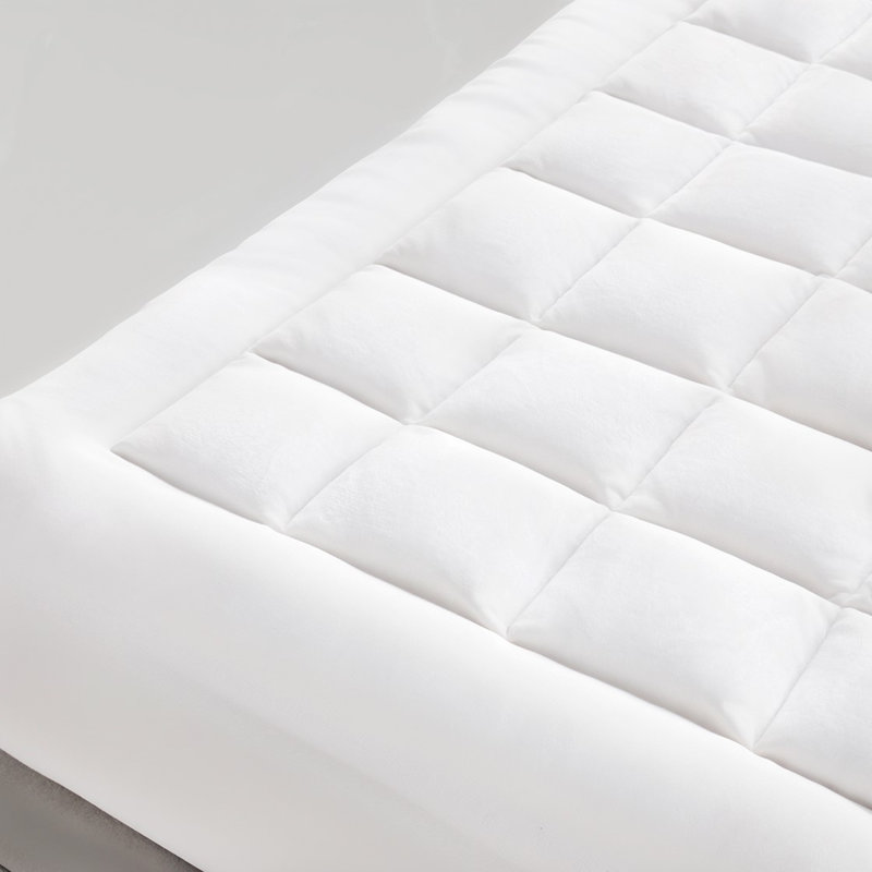 Protège-matelas imperméable et hypoallergénique matelassé Gracie Mills Keisha Box, Simple