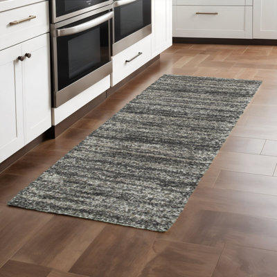 Tapis gris anthracite et gris tissé à la machine