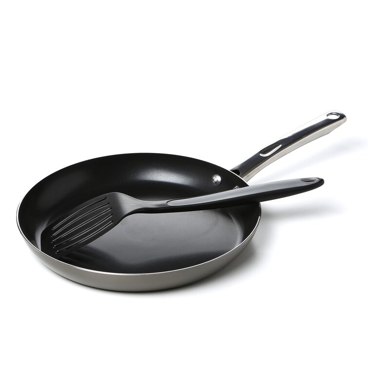 3-Piece Nonstick Frying Pan Set — Farberware Cookware